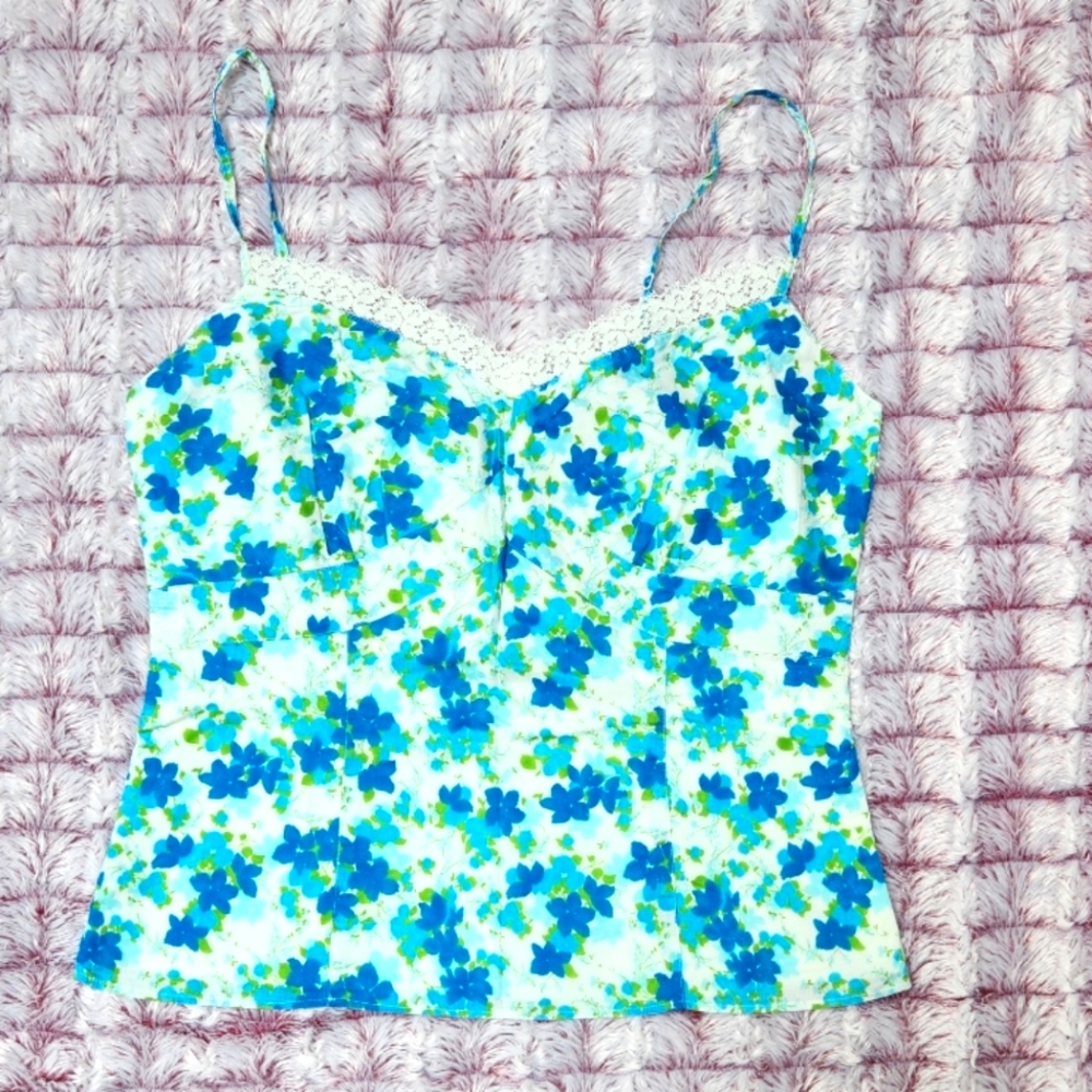 Gorgeous 😍 Floral Top